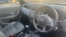 Dacia Duster 1.6 SCe Prestige 5dr Petrol Estate